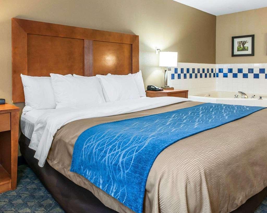Comfort Inn & Suites Napoleon Oda fotoğraf