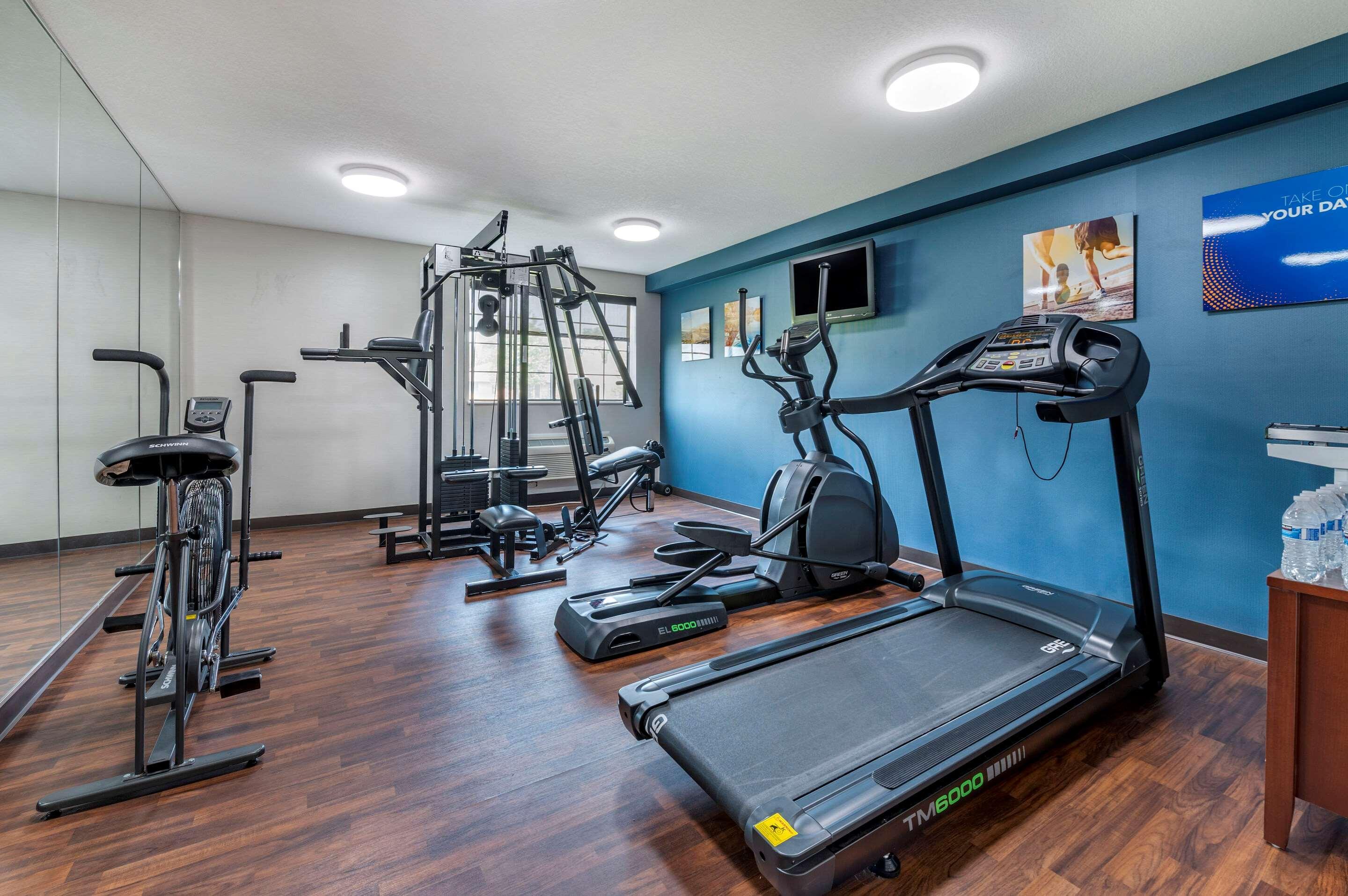 Comfort Inn & Suites Napoleon Dış mekan fotoğraf