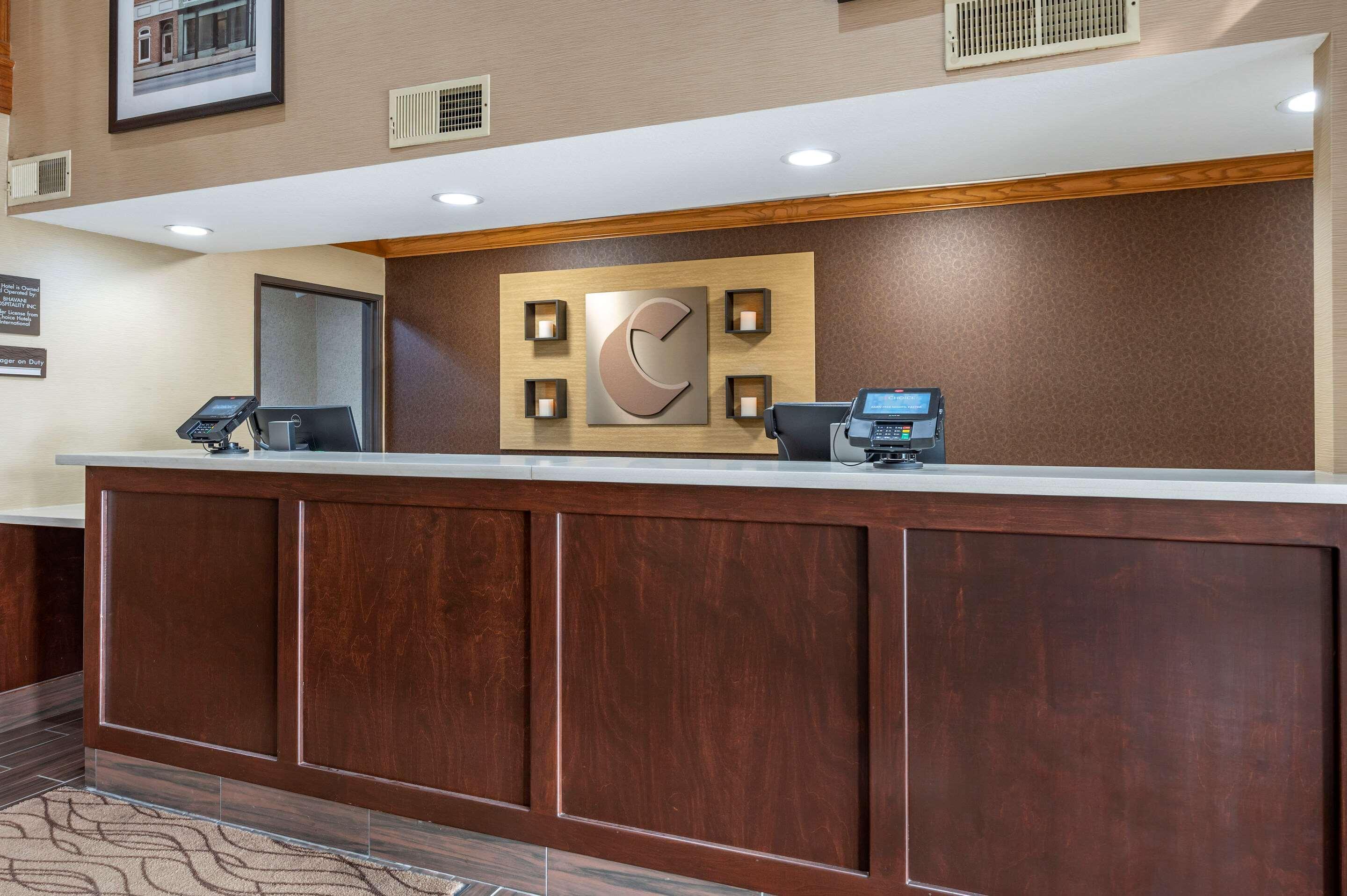 Comfort Inn & Suites Napoleon Dış mekan fotoğraf