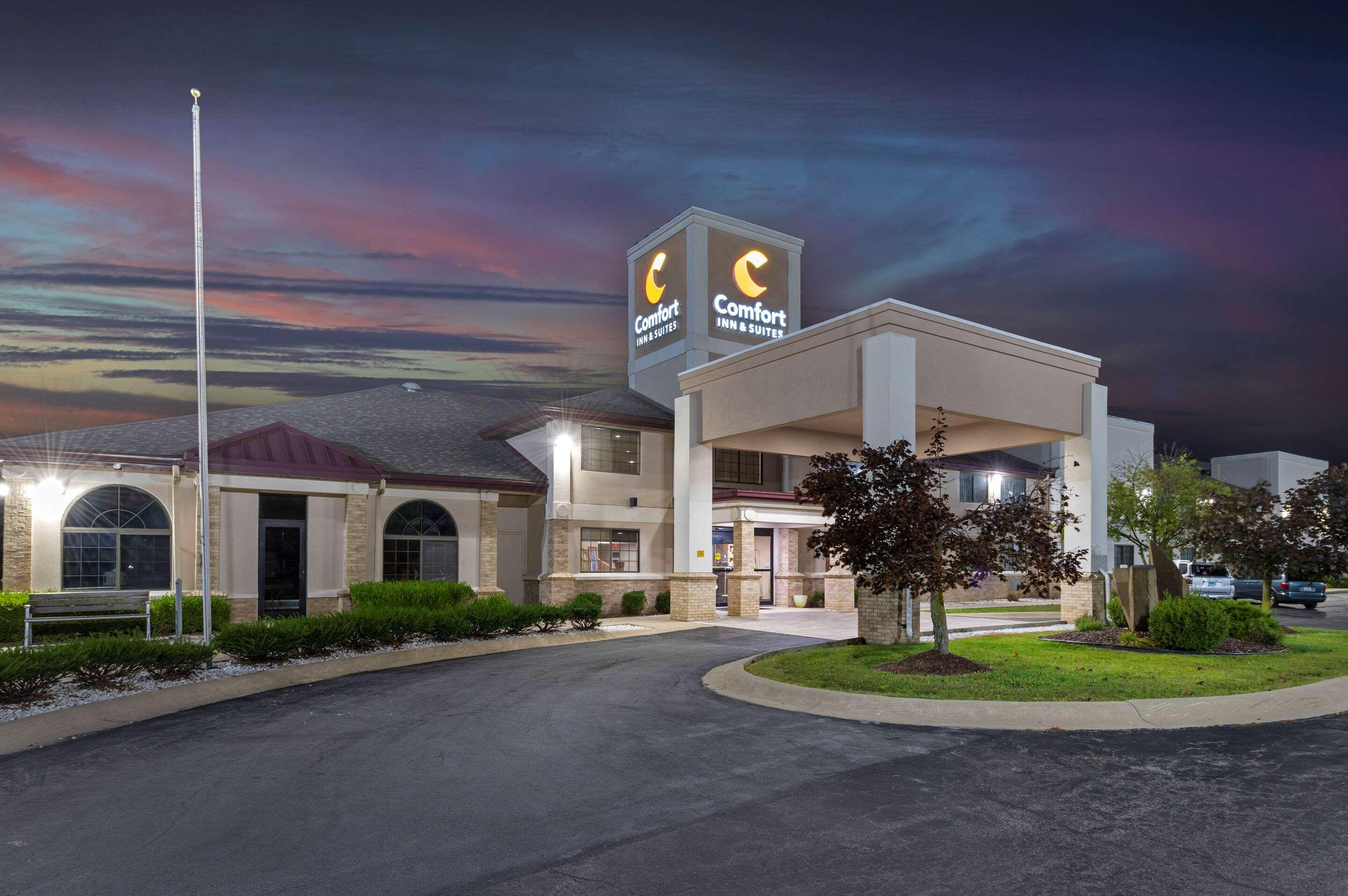 Comfort Inn & Suites Napoleon Dış mekan fotoğraf
