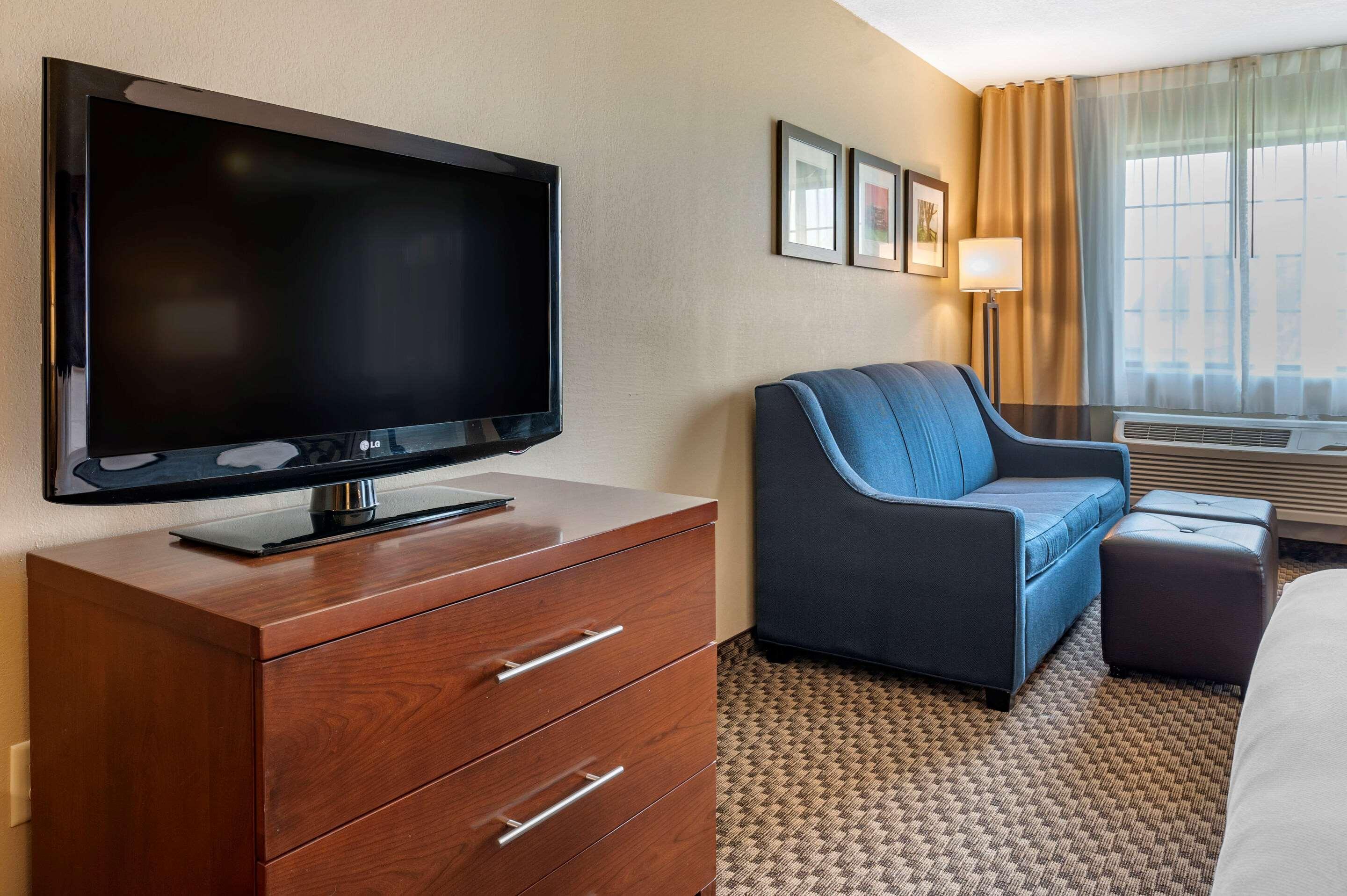 Comfort Inn & Suites Napoleon Dış mekan fotoğraf