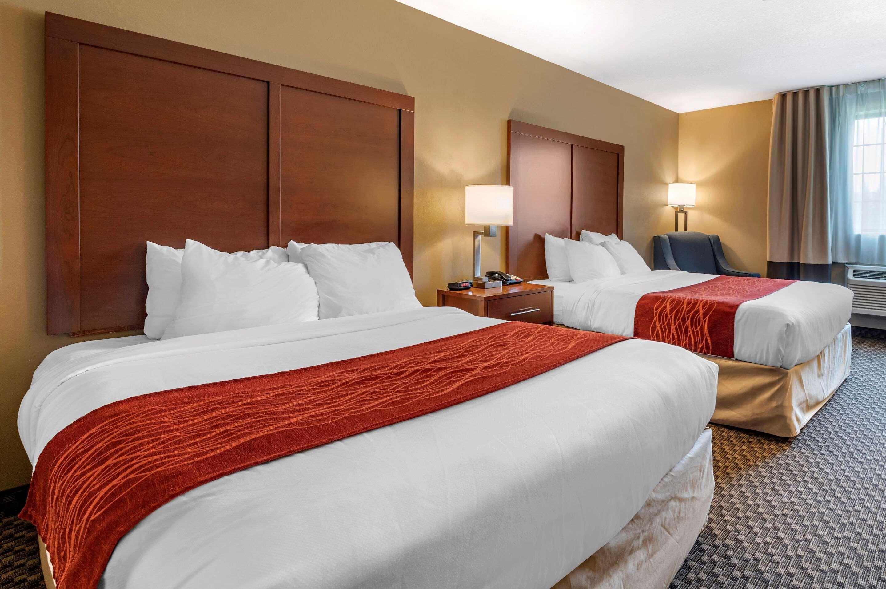 Comfort Inn & Suites Napoleon Dış mekan fotoğraf