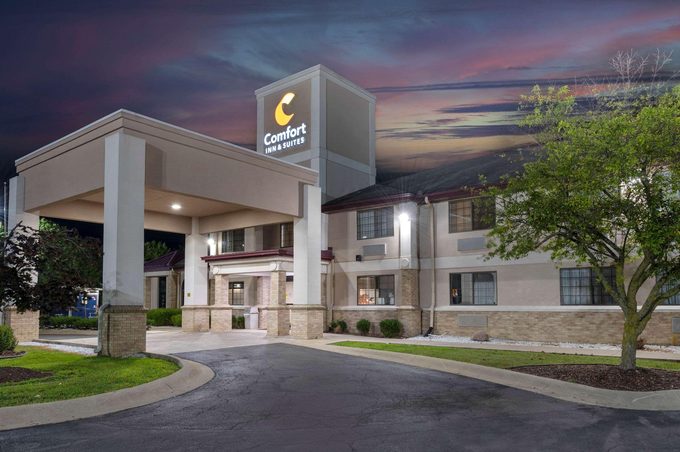 Comfort Inn & Suites Napoleon Dış mekan fotoğraf