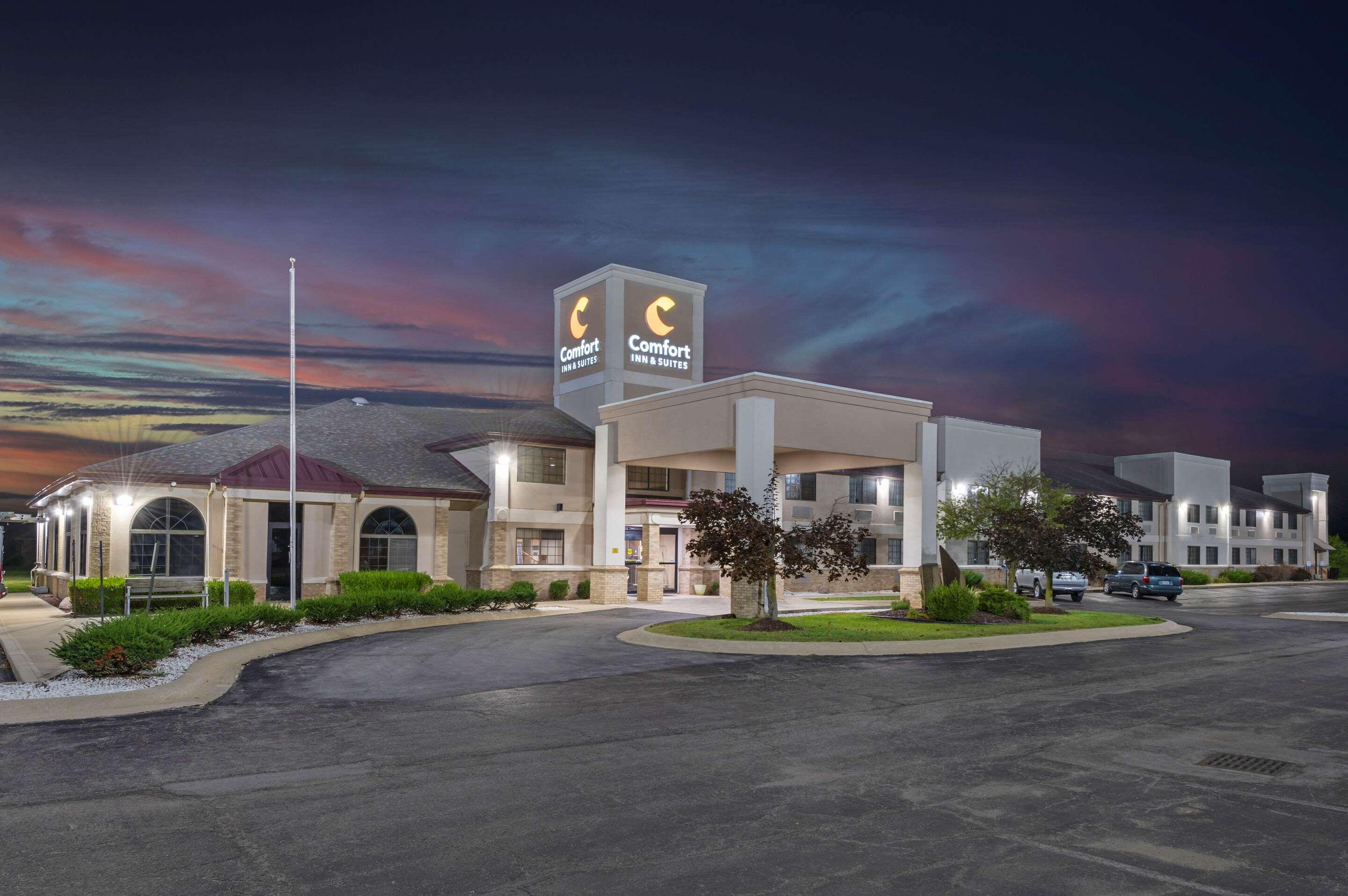 Comfort Inn & Suites Napoleon Dış mekan fotoğraf