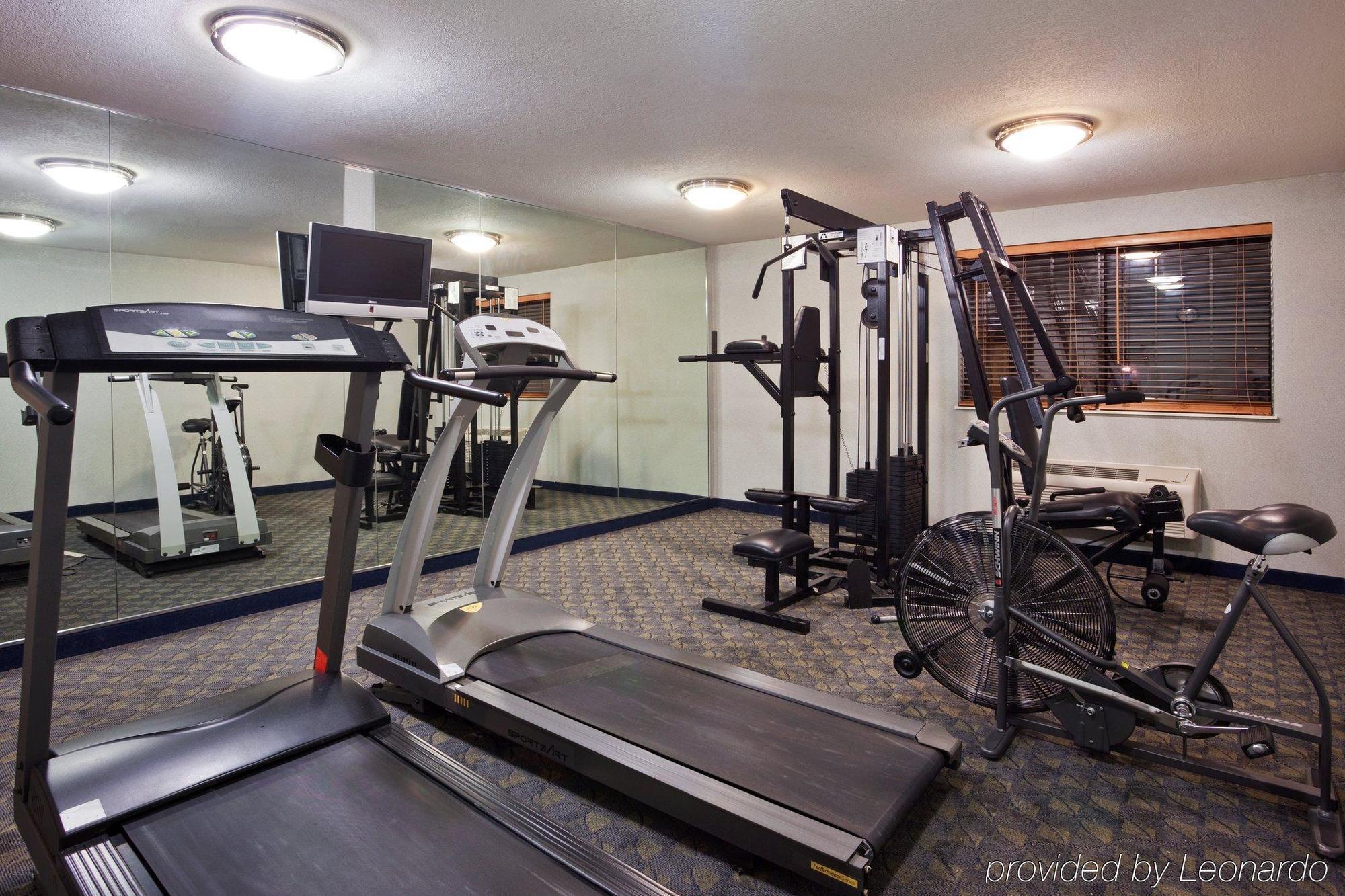Comfort Inn & Suites Napoleon Dış mekan fotoğraf
